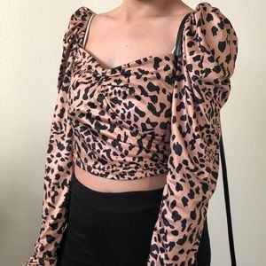 Leopard Print Puffy Sleeve  Crop Top